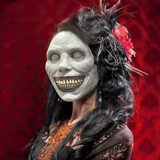 Smiling Demon Horror Mask – Creepy Halloween Cosplay Accessory